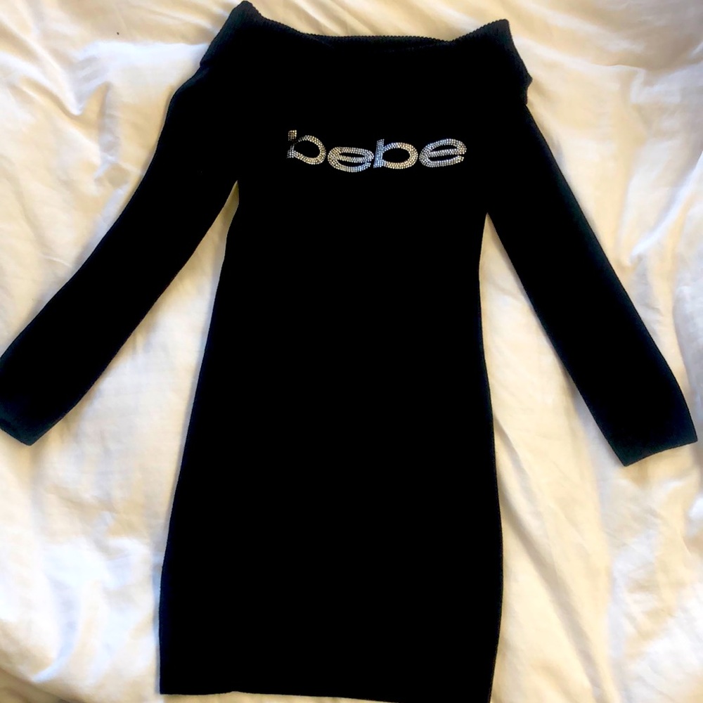 Off shoulder dress bebe
